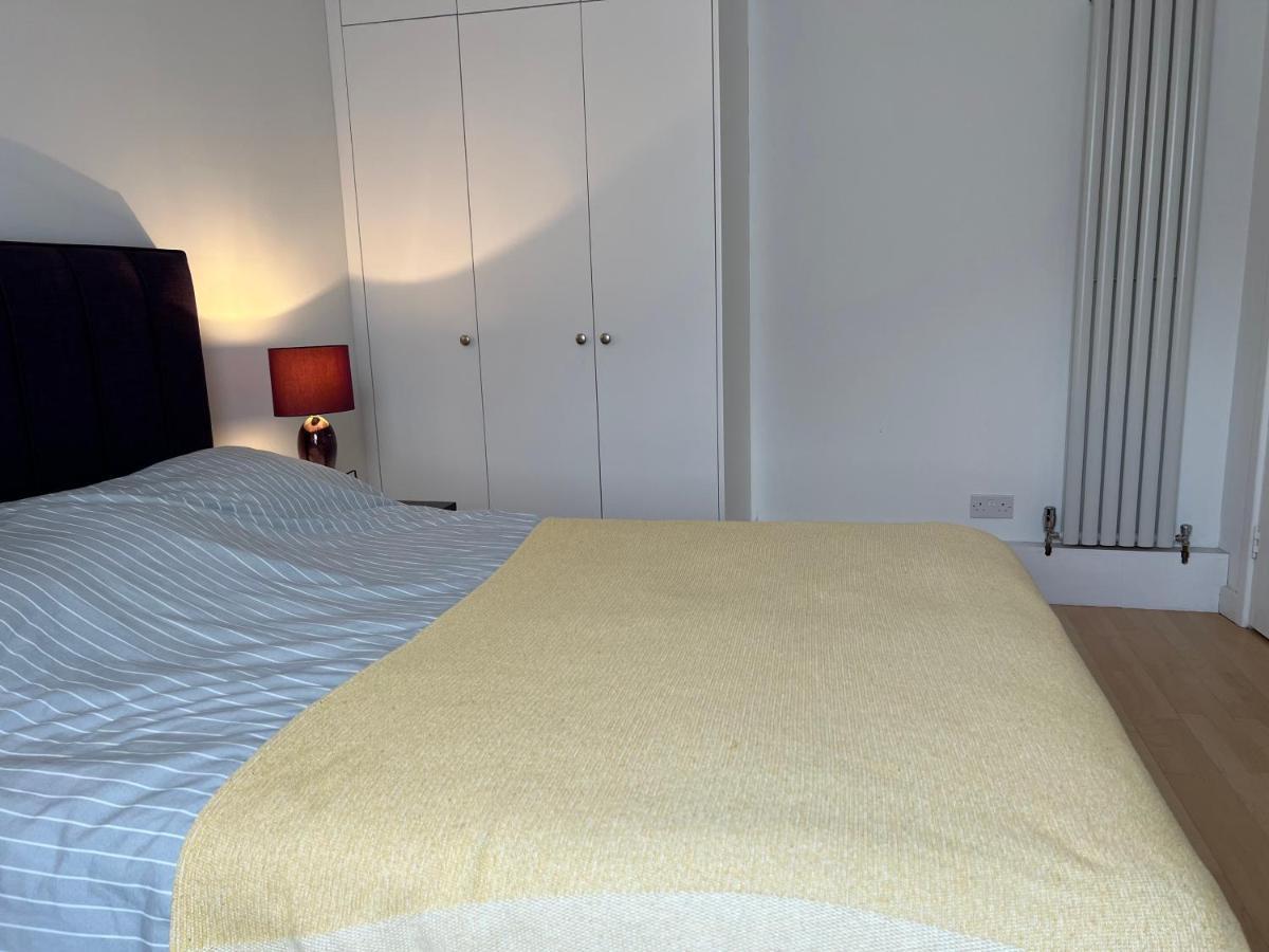 300M To Fitzwilliam Museum 3 En-Suites Double Bedroom Victoria House Cambridge  Exterior photo