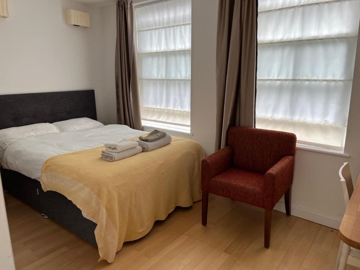 300M To Fitzwilliam Museum 3 En-Suites Double Bedroom Victoria House Cambridge  Exterior photo