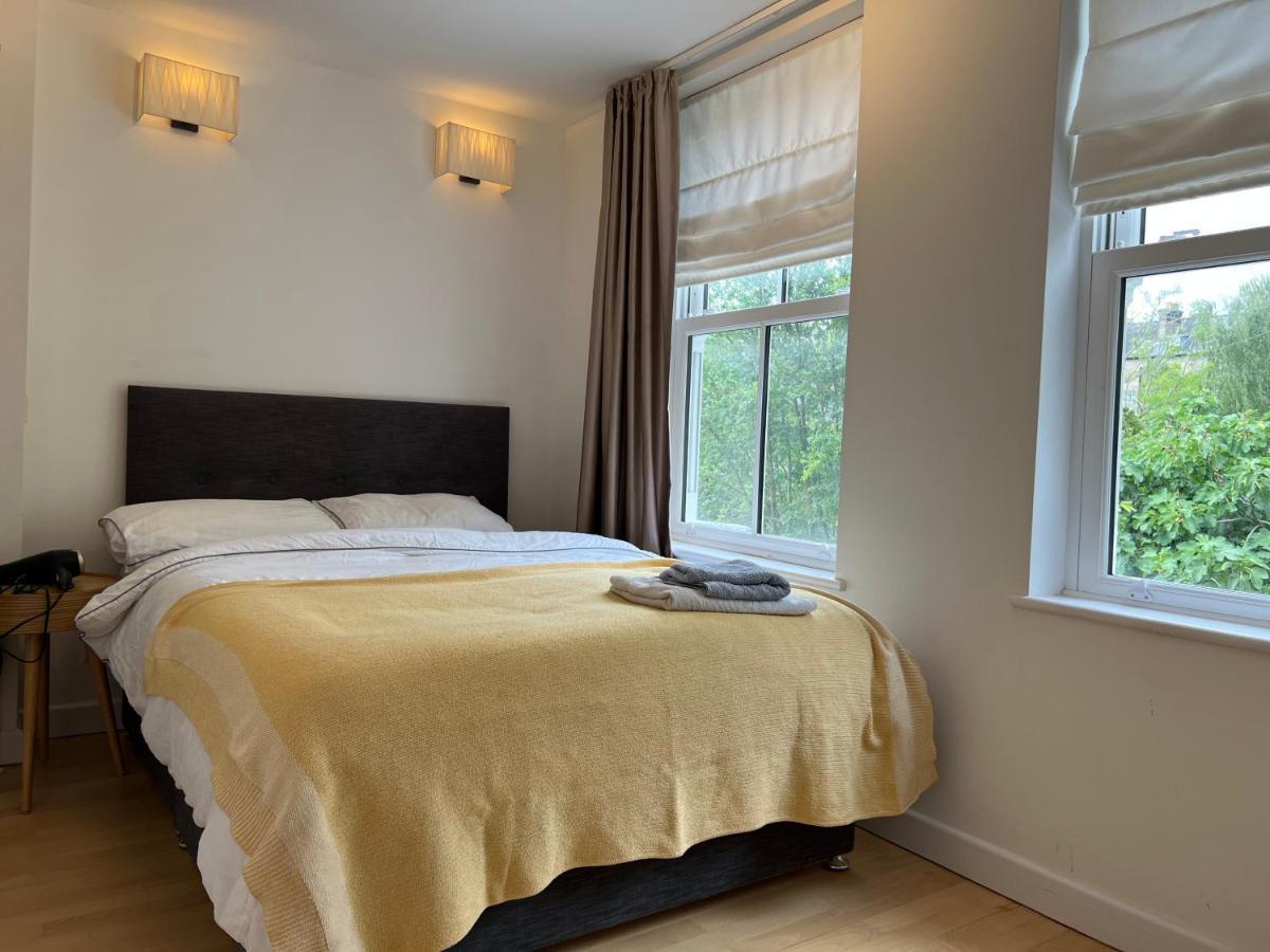 300M To Fitzwilliam Museum 3 En-Suites Double Bedroom Victoria House Cambridge  Exterior photo