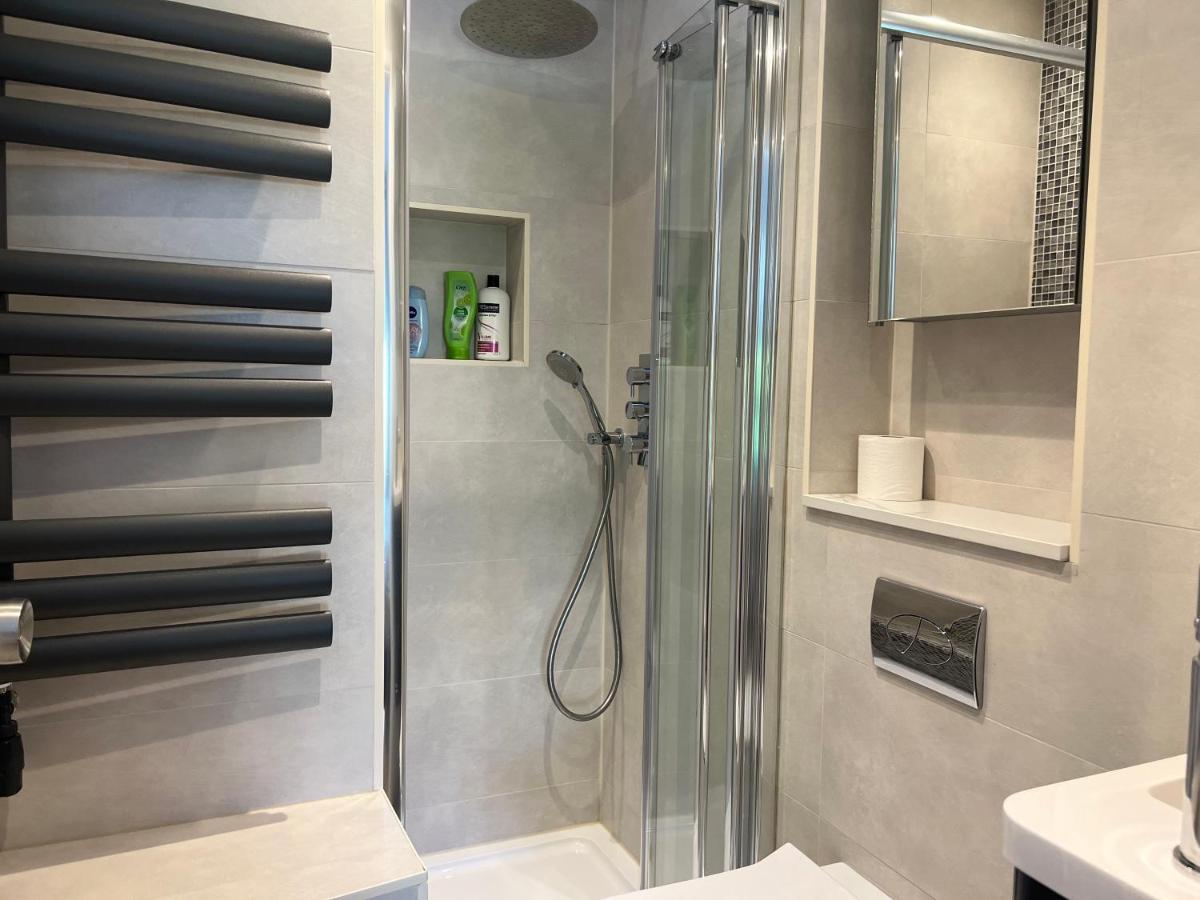 300M To Fitzwilliam Museum 3 En-Suites Double Bedroom Victoria House Cambridge  Exterior photo